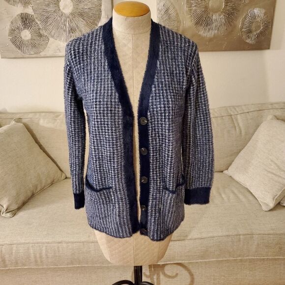 Court & Rowe Houndstooth Eyelash Knit Cardigan - Picture 3 of 12